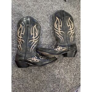 Justin‎ Boots Woman's Sz 8 distressed faith cross embroidered cowboy boot flames